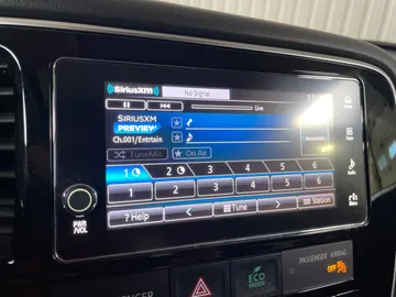 2018 Mitsubishi Outlander - image 27