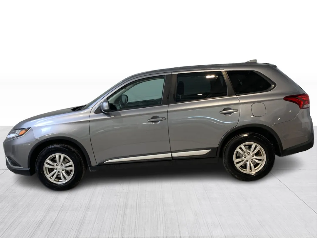 2020 Mitsubishi Outlander for sale - photo 4