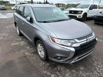 2020 Mitsubishi Outlander