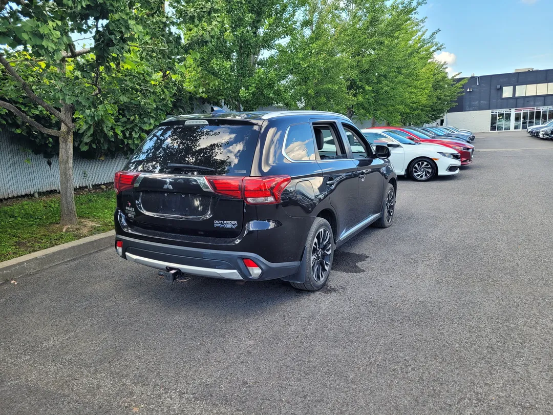 2018 Mitsubishi Outlander PHEV for sale - photo 3