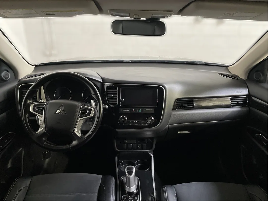 2018 Mitsubishi Outlander PHEV for sale - photo 4