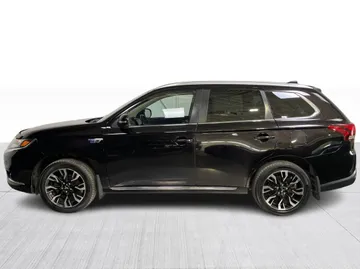 2018 Mitsubishi Outlander PHEV - image 9