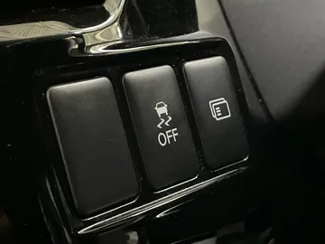 2018 Mitsubishi Outlander PHEV - image 30