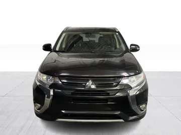 2018 Mitsubishi Outlander PHEV - image 7