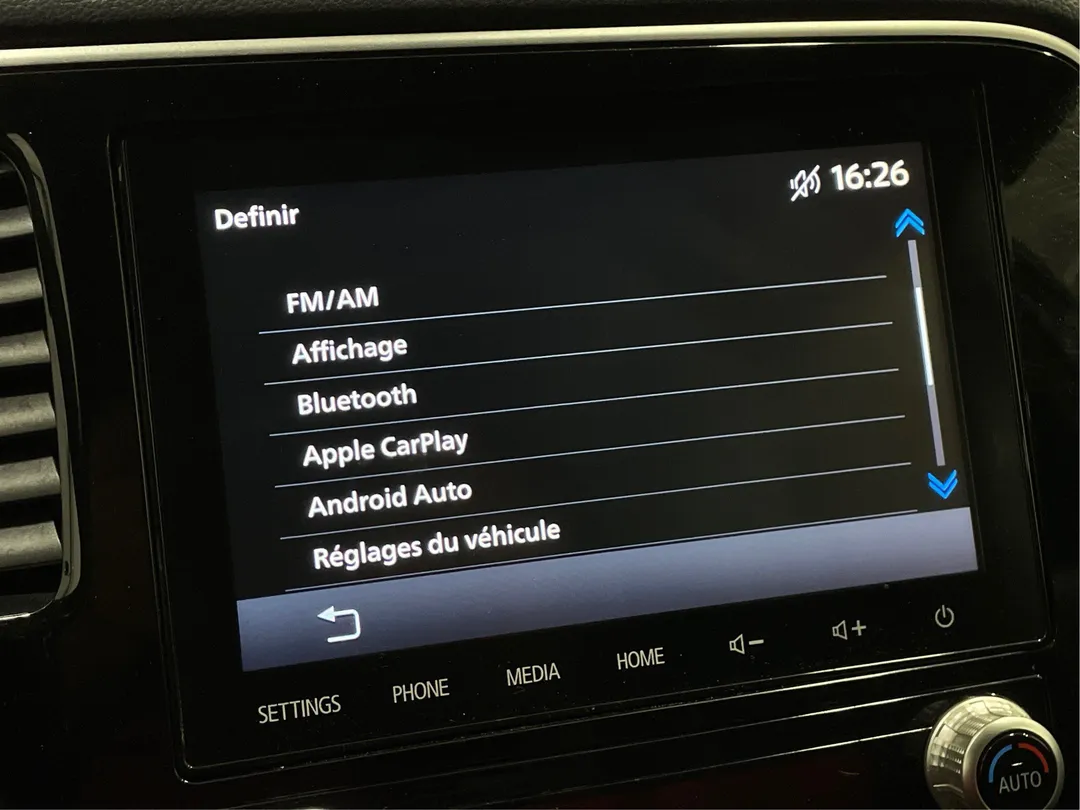 2020 Mitsubishi Outlander PHEV — photo 7