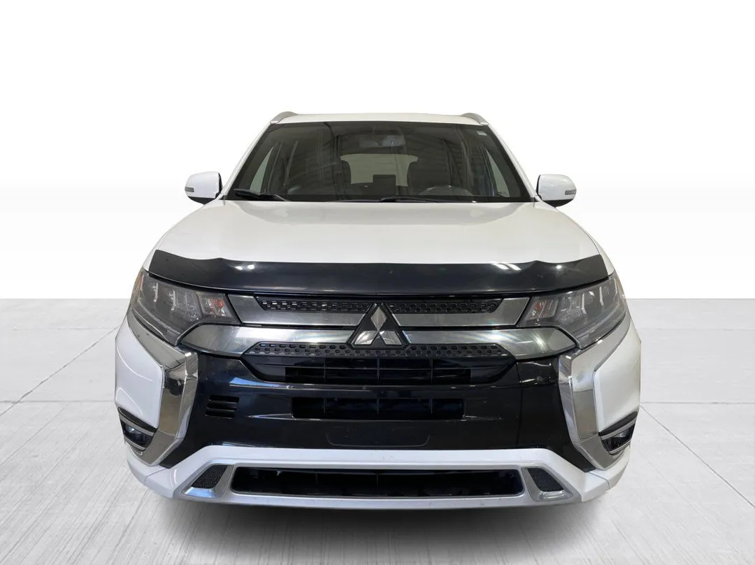 2020 Mitsubishi Outlander PHEV — photo 8