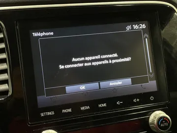 2020 Mitsubishi Outlander PHEV - image 26
