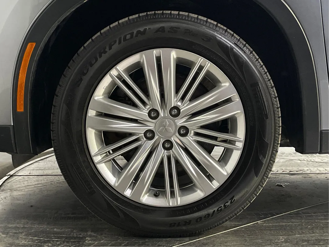 2022 Mitsubishi Outlander ES AWC, photo 5