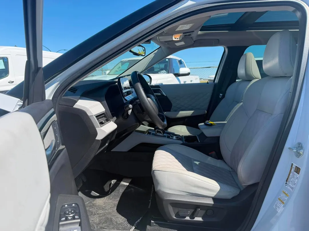 2023 Mitsubishi Outlander SEL S-AWC, photo 7