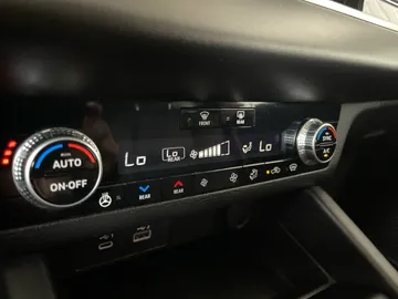 2023 Mitsubishi Outlander - image 26