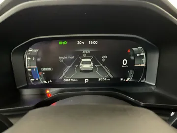 2023 Mitsubishi Outlander - image 17