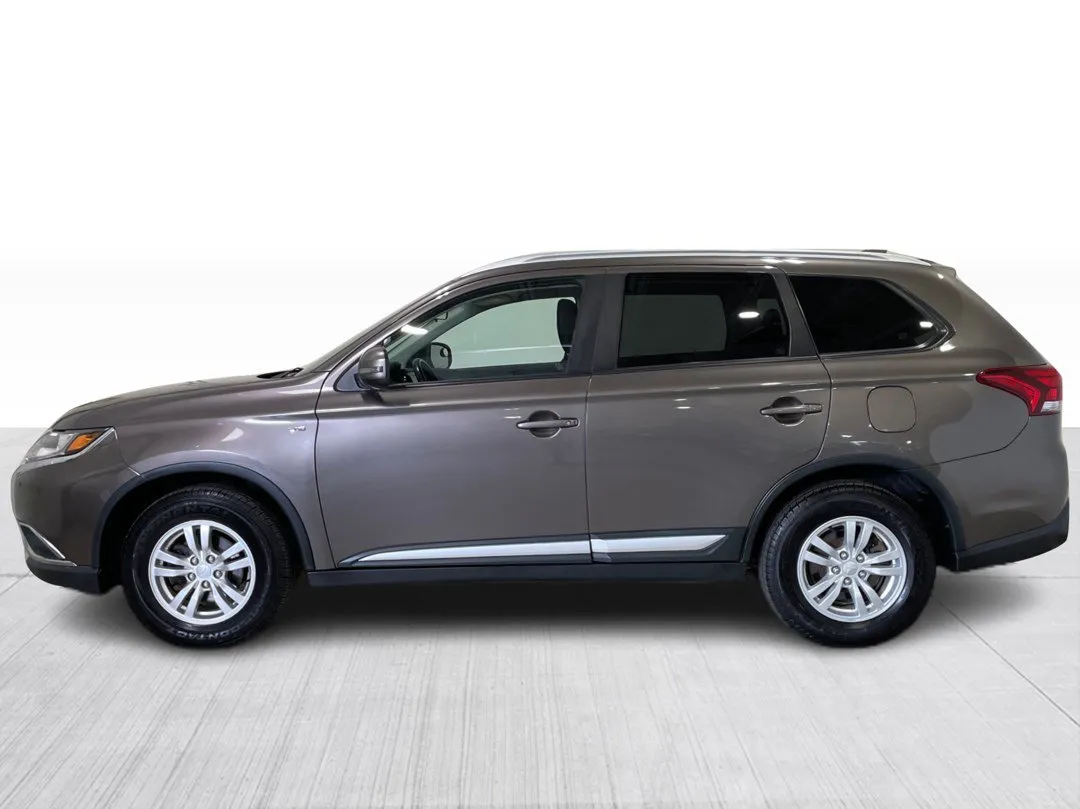 2018 Mitsubishi Outlander SE AWC, photo 9