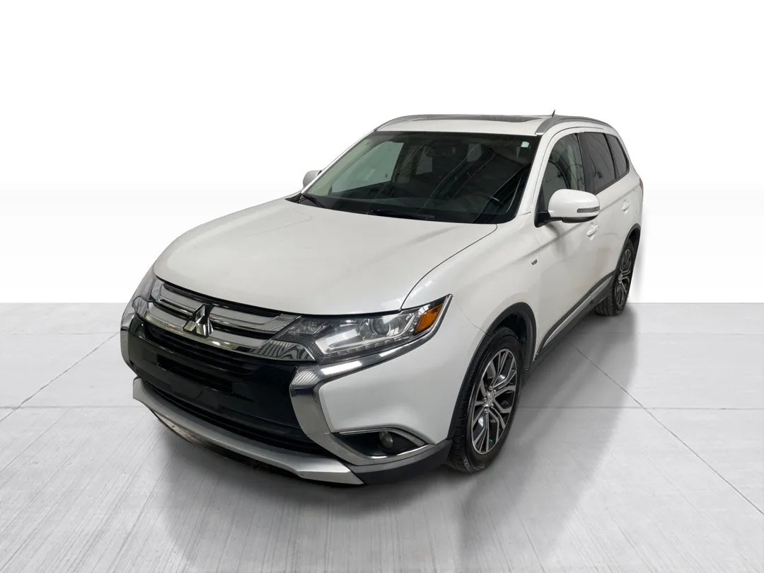 2016 Mitsubishi Outlander — photo 8