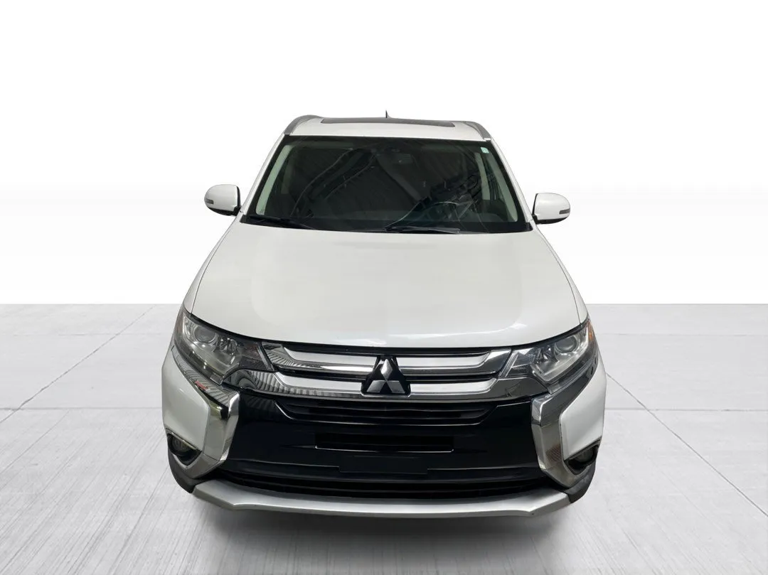 2016 Mitsubishi Outlander — photo 7