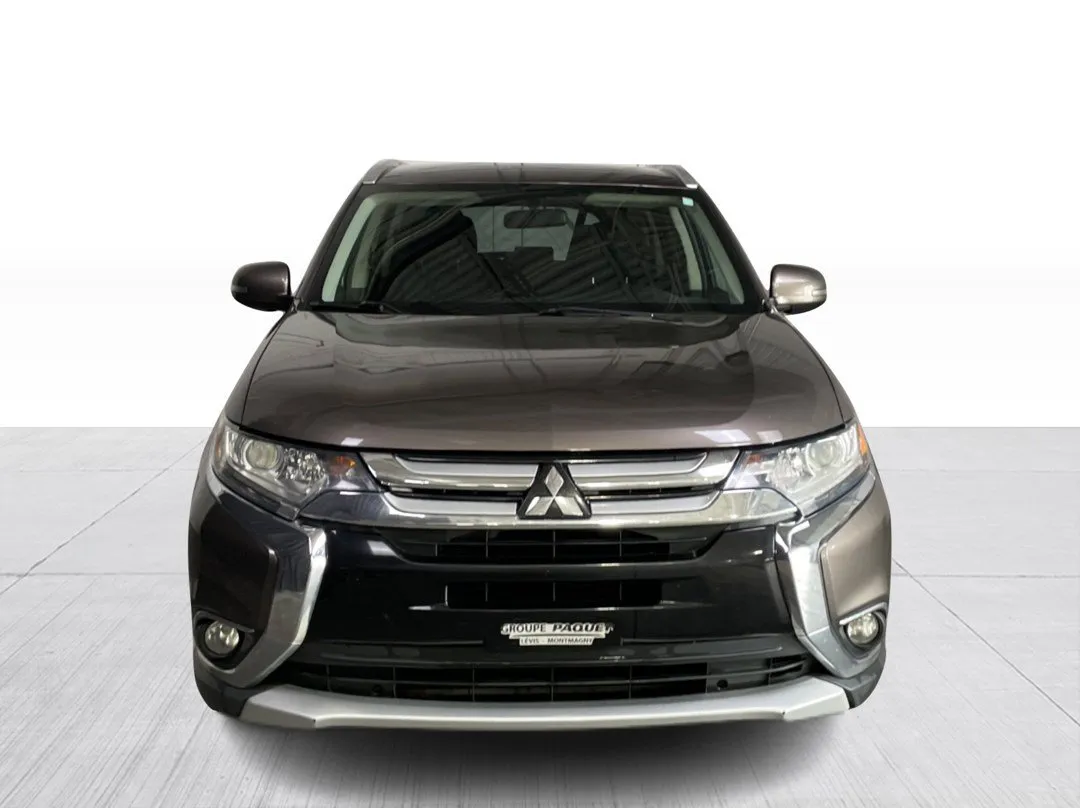 2017 Mitsubishi Outlander — photo 6