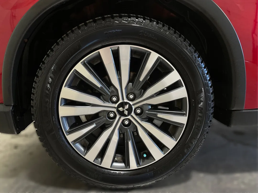 2020 Mitsubishi Outlander — photo 6