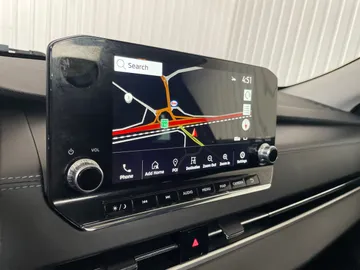 2025 Mitsubishi Outlander Plug-In Hybrid - image 25