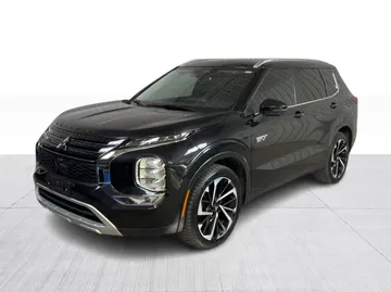 2025 Mitsubishi Outlander Plug-In Hybrid - image 9