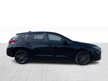 2024 Subaru Impreza - image 2
