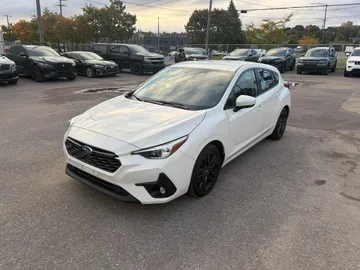 2024 Subaru Impreza - image 3