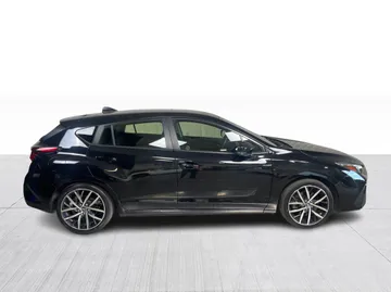 2024 Subaru Impreza - image 2