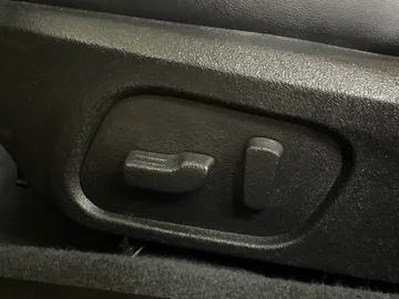 2017 Subaru WRX - image 20