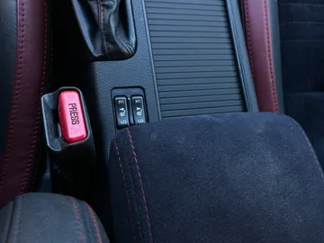 2018 Subaru WRX - image 20