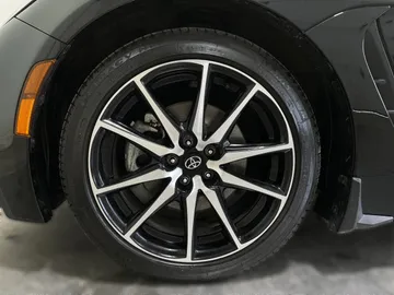 2023 Toyota GR86 - image 6