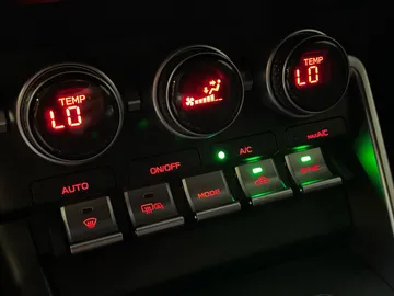 2023 Toyota GR86 - image 20