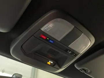 2023 Toyota GR86 - image 16
