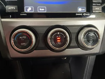 2017 Subaru Crosstrek - image 19