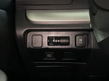 2017 Subaru Crosstrek - image 27