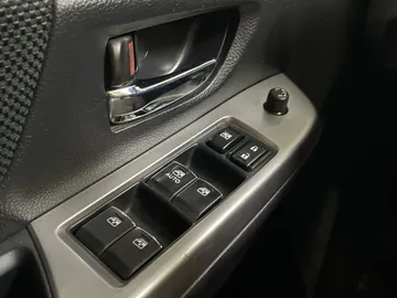 2017 Subaru Crosstrek - image 23