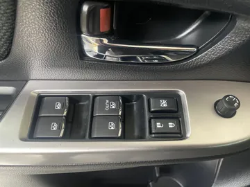 2016 Subaru Crosstrek - image 20