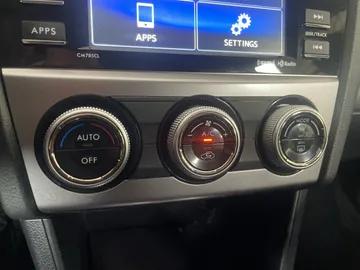 2016 Subaru Crosstrek - image 19