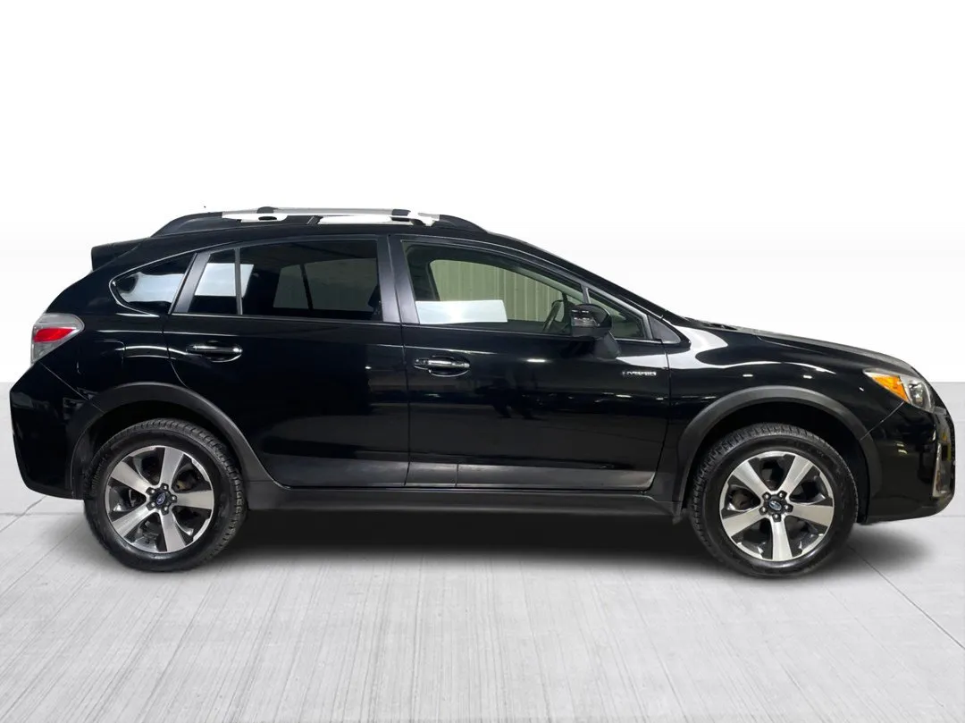 2016 Subaru Crosstrek Hybrid — photo 2