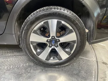 2016 Subaru Crosstrek Hybrid - image 7