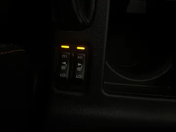 2016 Subaru Crosstrek Hybrid - image 23