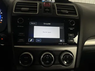 2016 Subaru Crosstrek Hybrid - image 27