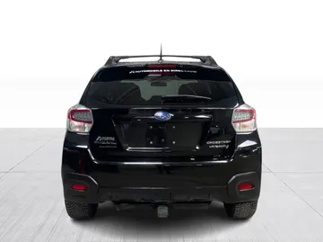 2016 Subaru Crosstrek Hybrid - image 12