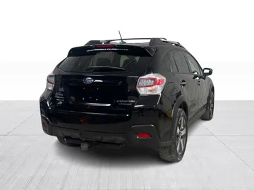 2016 Subaru Crosstrek Hybrid - image 13