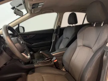 2021 Subaru Crosstrek - image 3