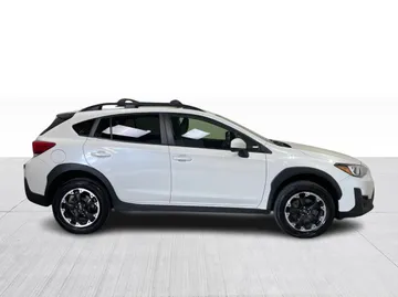 2023 Subaru Crosstrek - image 2