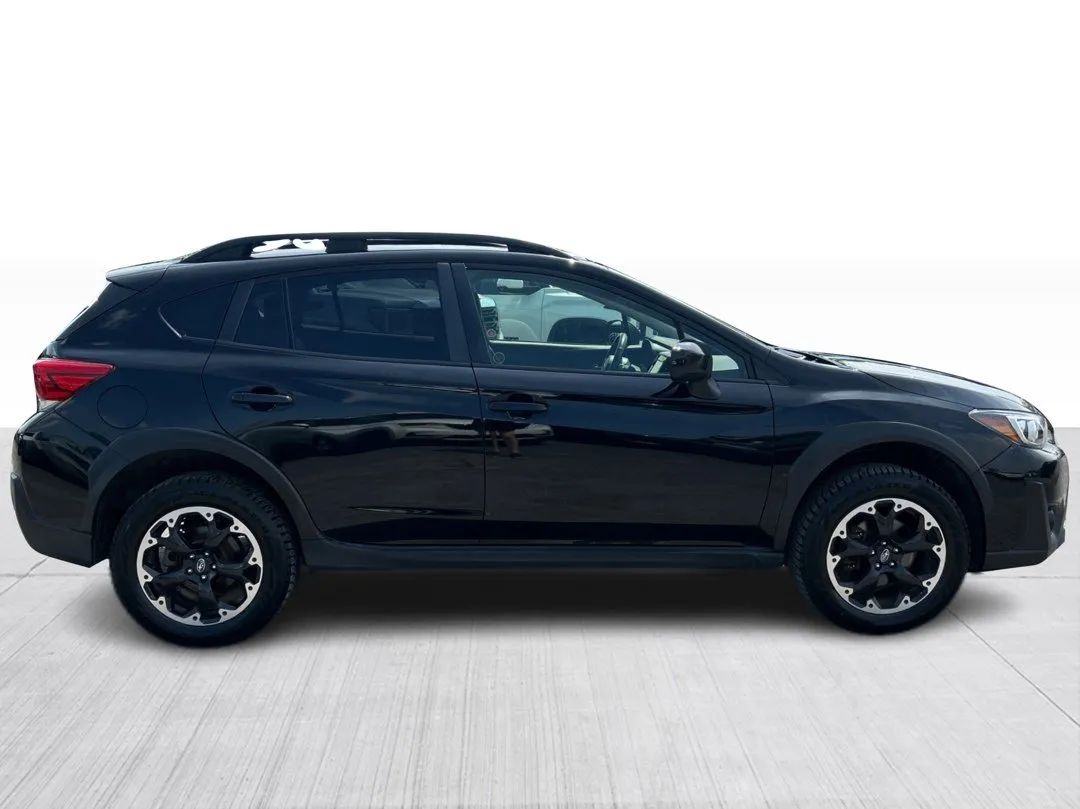 2022 Subaru Crosstrek — photo 2