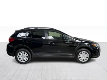 2022 Subaru Crosstrek - image 2