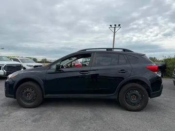 2022 Subaru Crosstrek - image 4