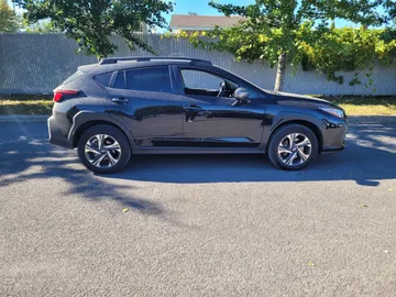 2024 Subaru Crosstrek - image 4
