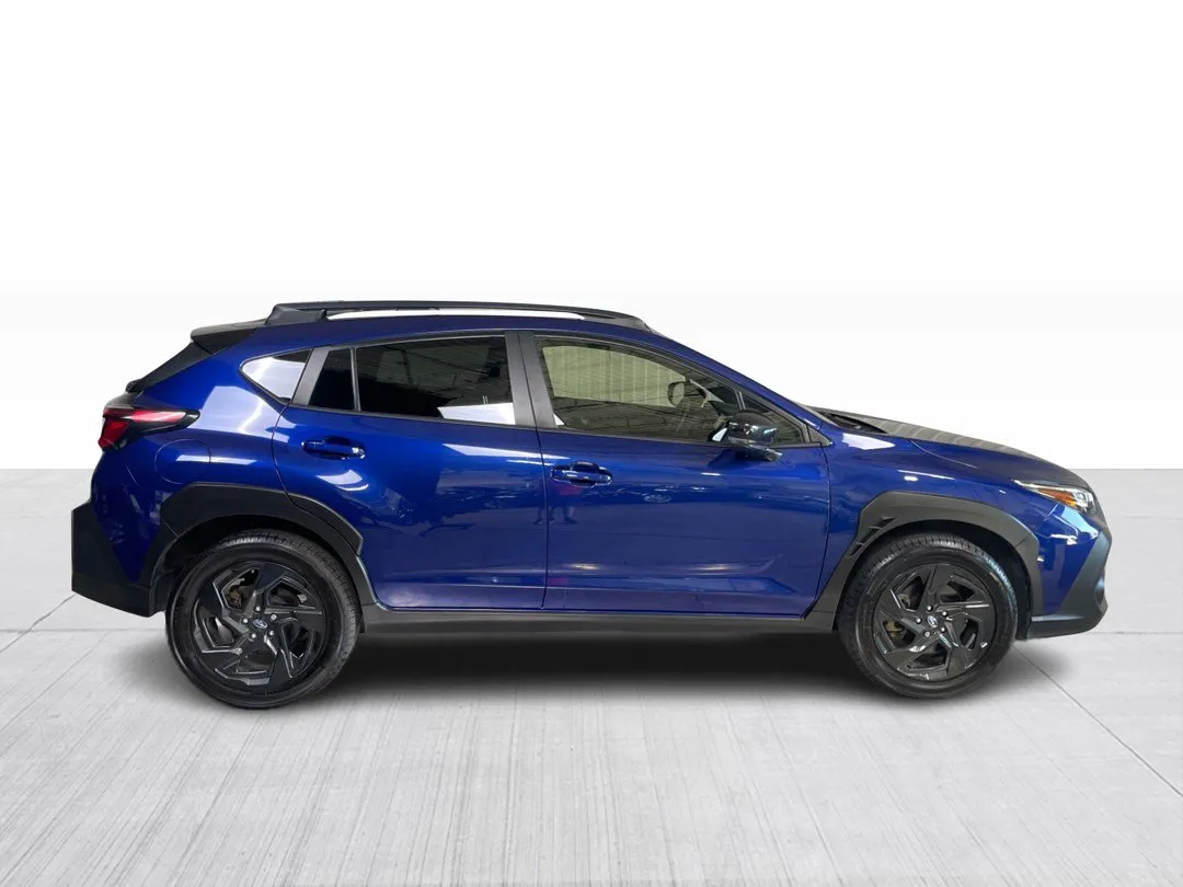 2024 Subaru Crosstrek — photo 2