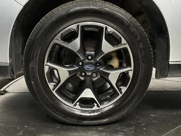 2018 Subaru Forester - image 6