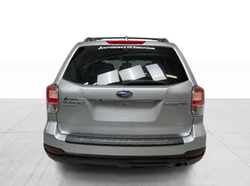 2018 Subaru Forester - image 11